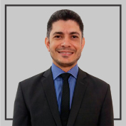 Perfil Andre Santos Advocacia